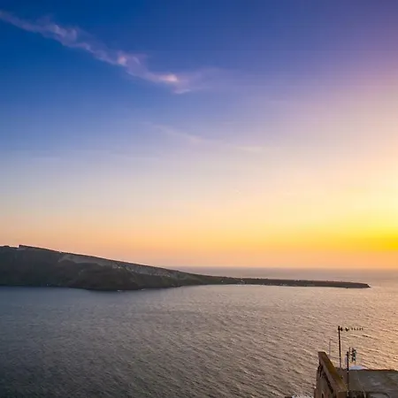 Thetis Cave Holiday home Oia (Santorini)